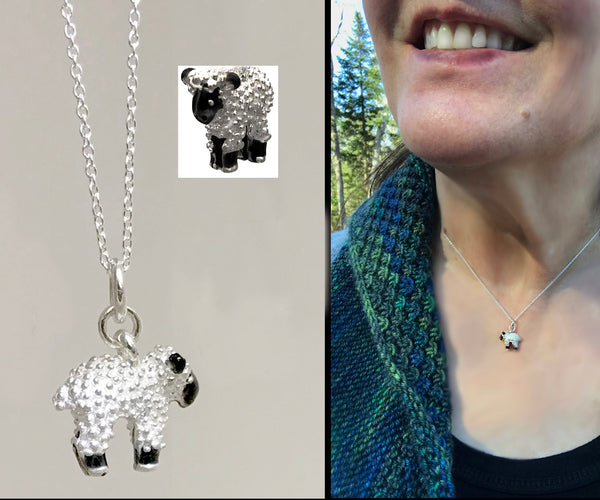 Blk_Face_Wht_Fleece_Lamb_Neckl