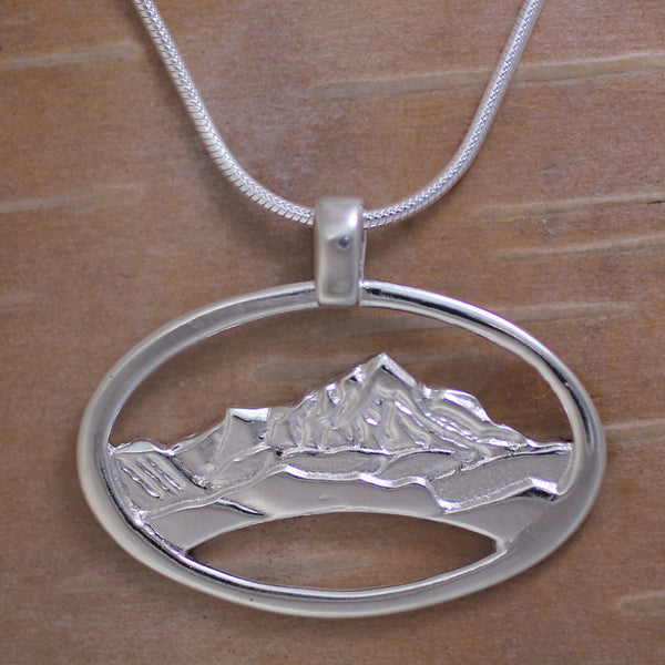 SHRINE／ICONIC NECKLACE SILVER／SV925 SHRINE／ICONIC NECKLACE SILVER／SV925