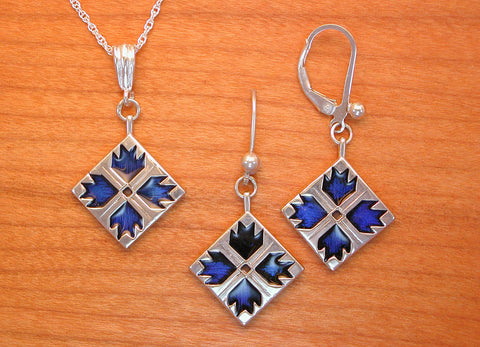 Bear Paw Quilt Jewelry - enameled sterling silver
